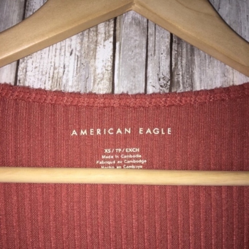 American Eagle Rose Ribbed Oversized Long Sleeve V Neck - Picture 6 of 8